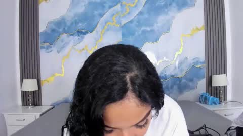 Snapshot of kylieandjhonny chatting on 26, 11, 2025 Kaylie And Jhony online show from 26, 11, 2025