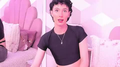 Snapshot of kyliemonnet chatting on 5, 7, 2026 Kylie jl online show from 5, 7, 2026