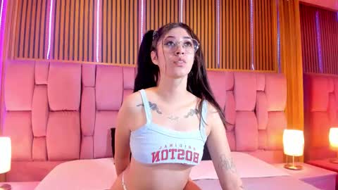  KYLIE  online show from 28, 11, 2025