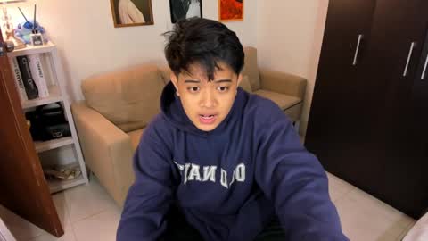 kyll_collins online show from 26, 2, 2025