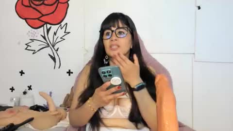 Snapshot of kymberlyhott chatting on 17, 10, 2025 call me kim online show from 17, 10, 2025