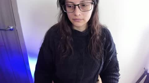 Snapshot of kyomi_chang chatting on 9, 7, 2026 Kyomi online show from 9, 7, 2026
