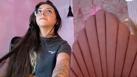 kyomi_hunt online show from 5, 6, 2026