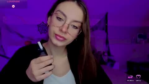 Margo  online show from 2, 11, 2025