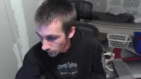 Snapshot of l1v1nth3dr3am chatting on 11, 9, 2025 l1v1nth3dr3am online show from 11, 9, 2025