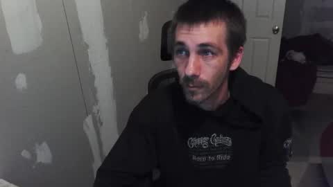 Snapshot of l1v1nth3dr3am chatting on 16, 9, 2025 l1v1nth3dr3am online show from 16, 9, 2025