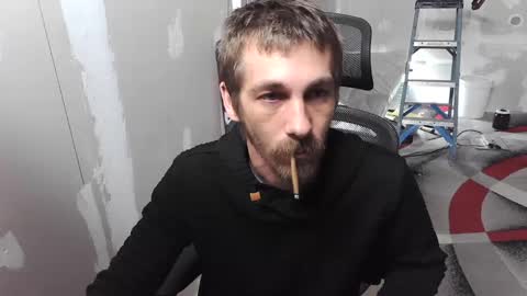 Snapshot of l1v1nth3dr3am chatting on 7, 10, 2025 l1v1nth3dr3am online show from 7, 10, 2025