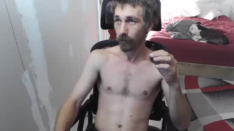 Snapshot of l1v1nth3dr3am chatting on 12, 10, 2025 l1v1nth3dr3am online show from 12, 10, 2025
