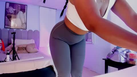 Cris  online show from 24, 2, 2025