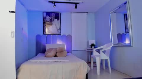 Cris  online show from 25, 2, 2025