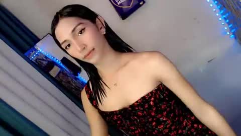 Snapshot of labatiba_ chatting on 17, 11, 2025 Joana online show from 17, 11, 2025