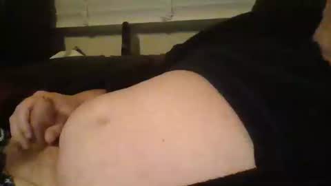 Snapshot of labialuv2suck chatting on 12, 12, 2024 labialuv2suck online show from 12, 12, 2024