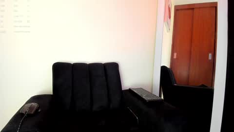 Snapshot of lace_victoria chatting on 9, 1, 2025 lace_victoria online show from 9, 1, 2025