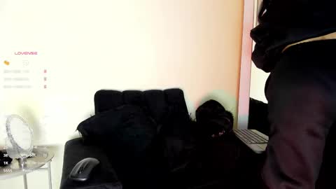 Snapshot of lace_victoria chatting on 29, 11, 2025 lace_victoria online show from 29, 11, 2025