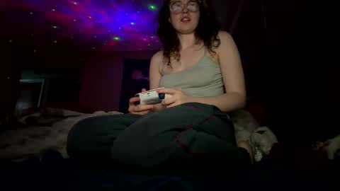 lacedinsin online show from 11, 4, 2026