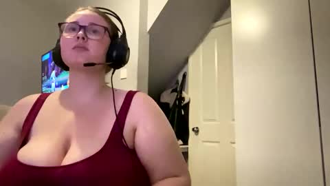 laceybaby20 online show from 2, 12, 2025