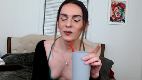 Lacey Phoenix online show from 20, 1, 2025