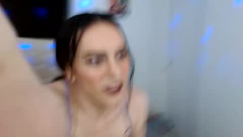 Lacey Phoenix online show from 30, 9, 2025