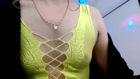 Lacey Phoenix online show from 14, 10, 2025