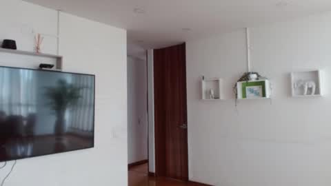 Jazmin online show from 14, 11, 2025