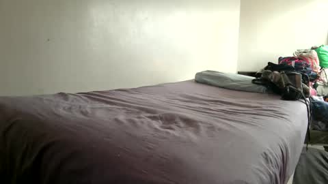 lachickadelbronx online show from 10, 2, 2026