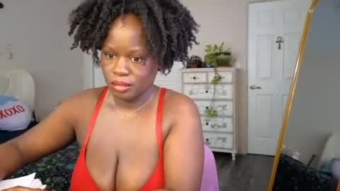 Snapshot of ladiosa_selene chatting on 30, 6, 2026 La Diosa Selene online show from 30, 6, 2026