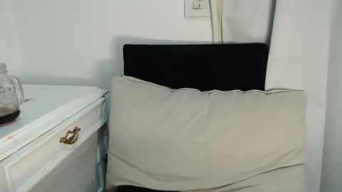 lady____a online show from 24, 12, 2024