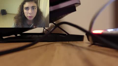 lady_ana_ online show from 11, 11, 2025