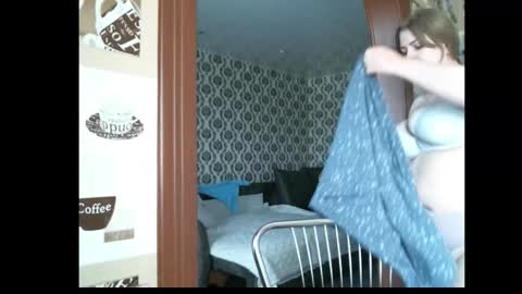 lady cute cat29 online show from 20, 3, 2026