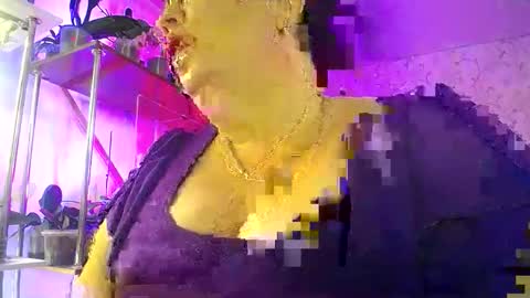 Snapshot of lady_gloria chatting on 28, 5, 2026 Lady Gloria online show from 28, 5, 2026