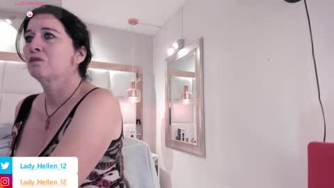 Snapshot of lady_hellen chatting on 1, 10, 2025 online show from 1, 10, 2025