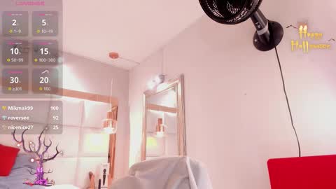 Snapshot of lady_hellen chatting on 8, 10, 2025 online show from 8, 10, 2025