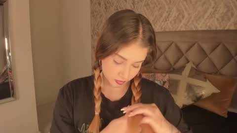 Gaby  online show from 19, 2, 2025