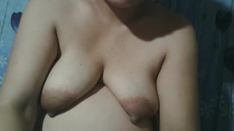 Snapshot of lady_love063 chatting on 12, 2, 2025 lady_love063 online show from 12, 2, 2025