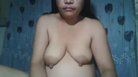 Snapshot of lady_love063 chatting on 24, 9, 2025 lady_love063 online show from 24, 9, 2025