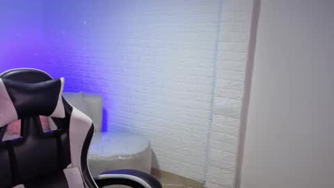 Lady Violet Bridgerton online show from 30, 10, 2025