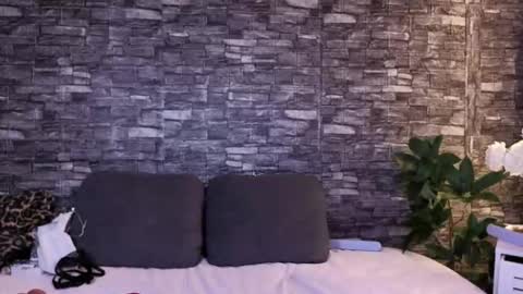 Jenny online show from 2, 2, 2026