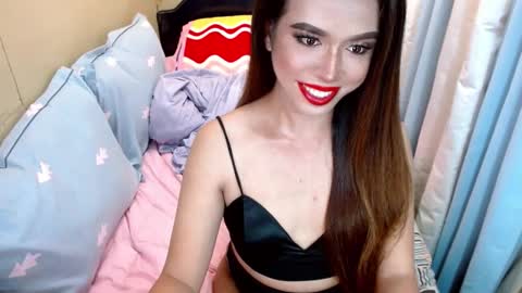 isabelle ash DONT FORGET TO FOLLOW AND THUMBS ME UP BITCHES  online show from 1, 1, 2025