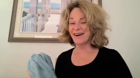 Ladybabs online show from 17, 11, 2025