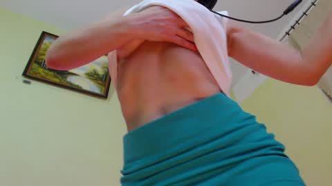 Sima Ladybigsmile online show from 26, 1, 2025