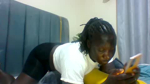 lindah32 online show from 14, 2, 2025