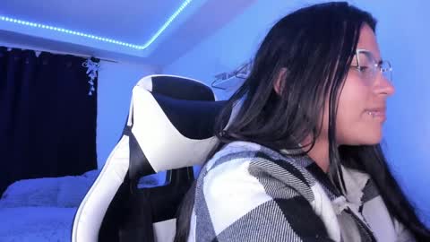  Lady  online show from 14, 1, 2025