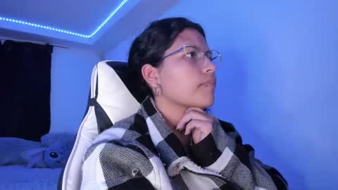  Lady  online show from 26, 1, 2025