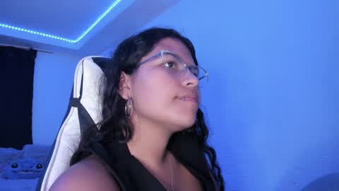  Lady  online show from 30, 1, 2025