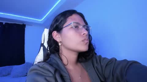  Lady  online show from 1, 2, 2025