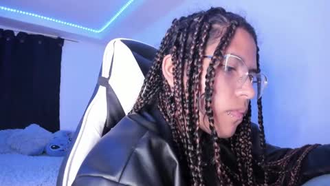  Lady  online show from 7, 2, 2025