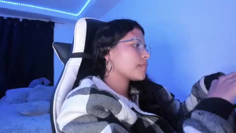  Lady  online show from 10, 3, 2025