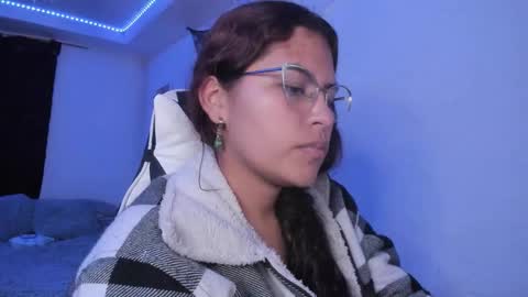  Lady  online show from 11, 10, 2025