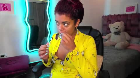 Snapshot of ladydanniela chatting on 19, 1, 2025 leidy daniela online show from 19, 1, 2025