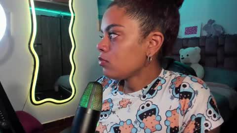 Snapshot of ladydanniela chatting on 21, 2, 2025 leidy daniela online show from 21, 2, 2025